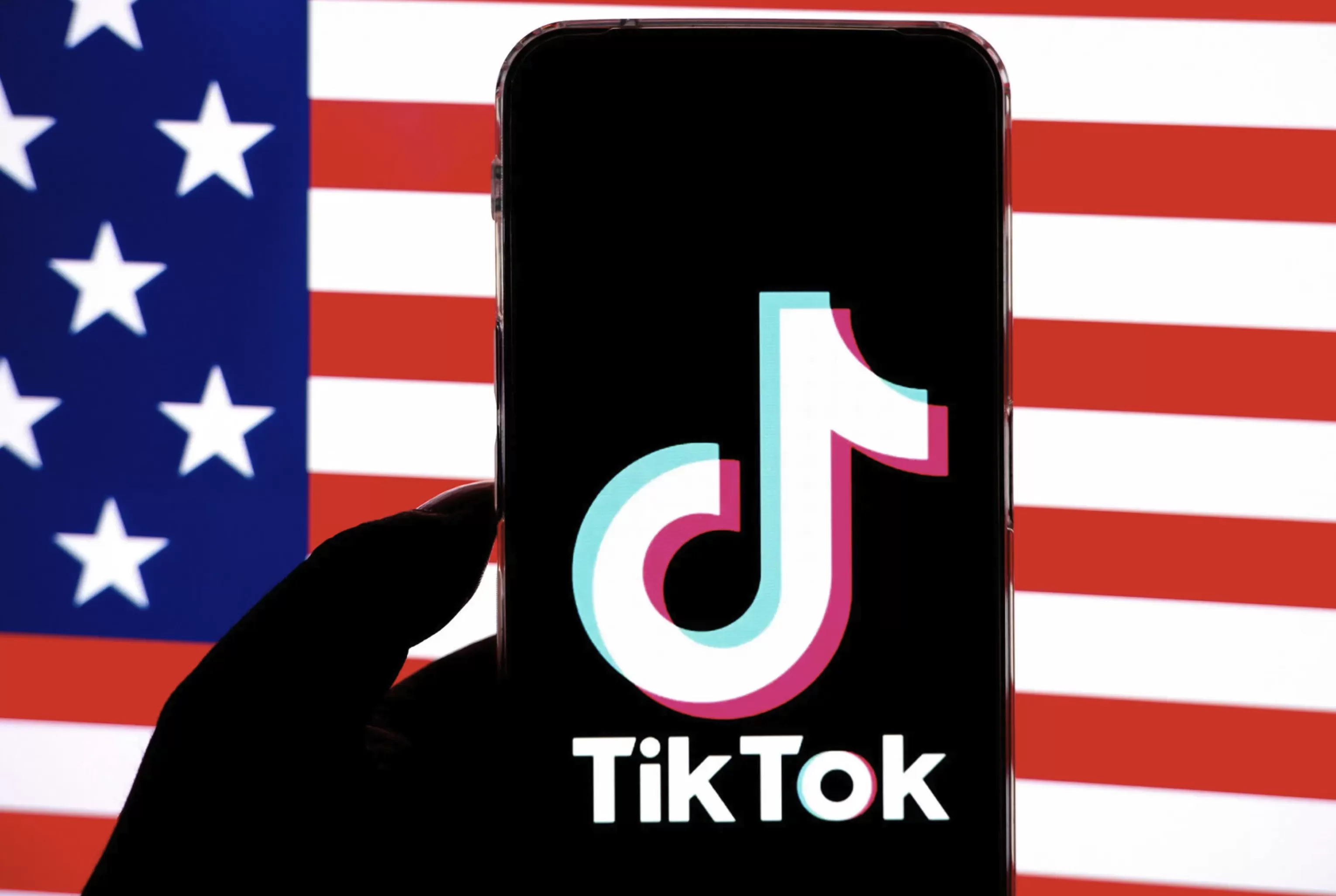 TikTok禁令威胁下，美国网红们都在如何应对?